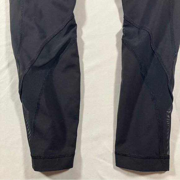 Lululemon Inspire Tight II (Mesh) Black / Blushed Illusion Multi / Menthol sz 4 - Picture 7 of 13